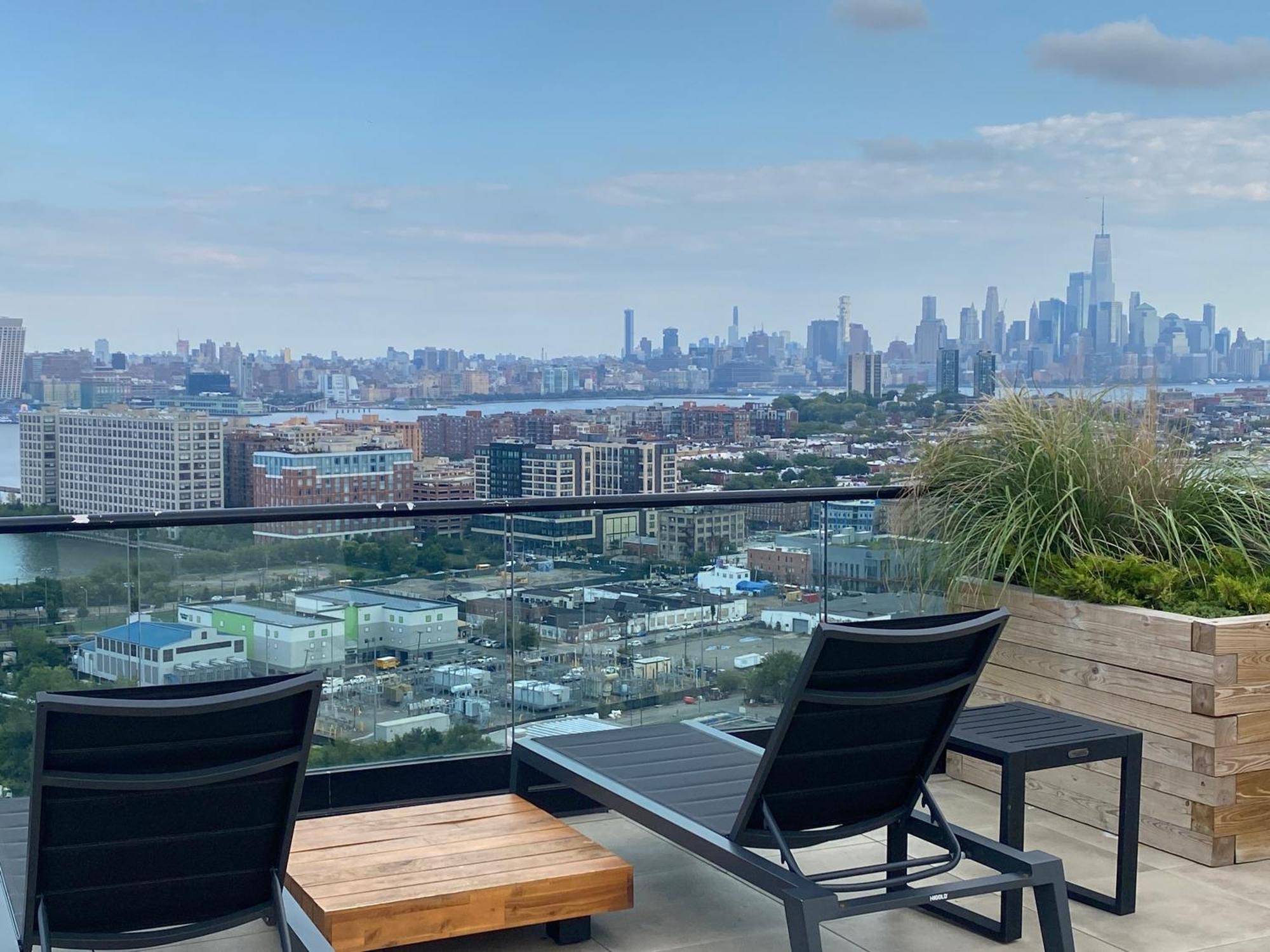 Cozy Apt With Great City View Union City Exterior photo